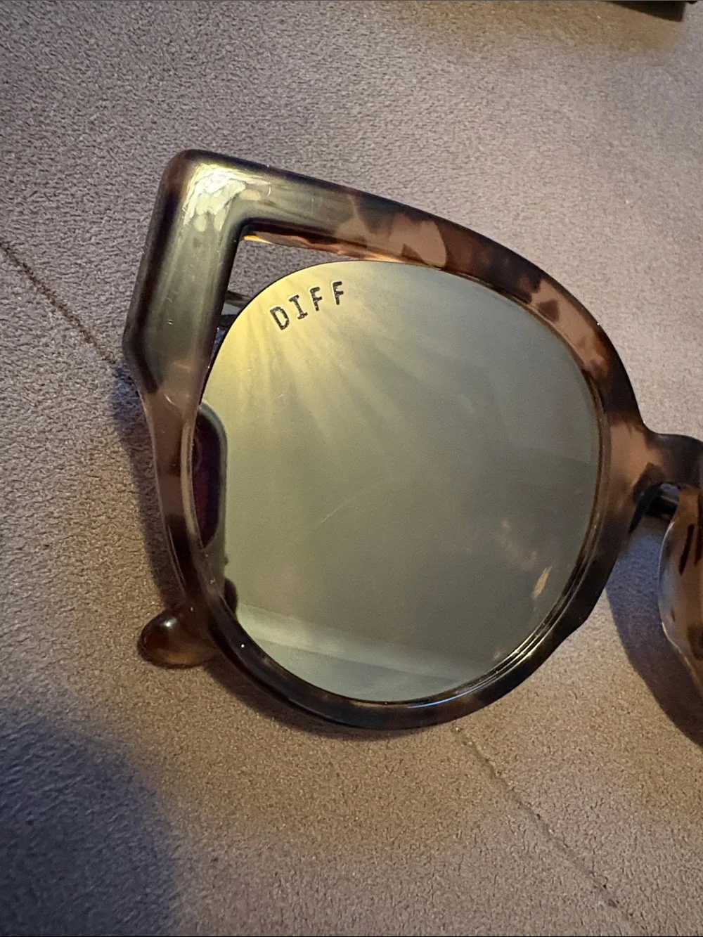 Diff Eyewear Penny Tortoiseshell Cat-Eye Sunglasses - Brown